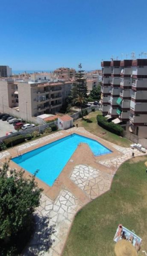 Luminoso apartamento Playa Torrecilla. Con Piscina
